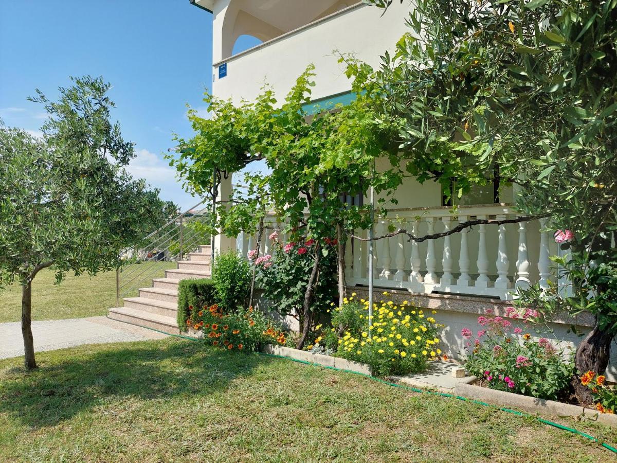 Apartments Vlašići Екстериор снимка