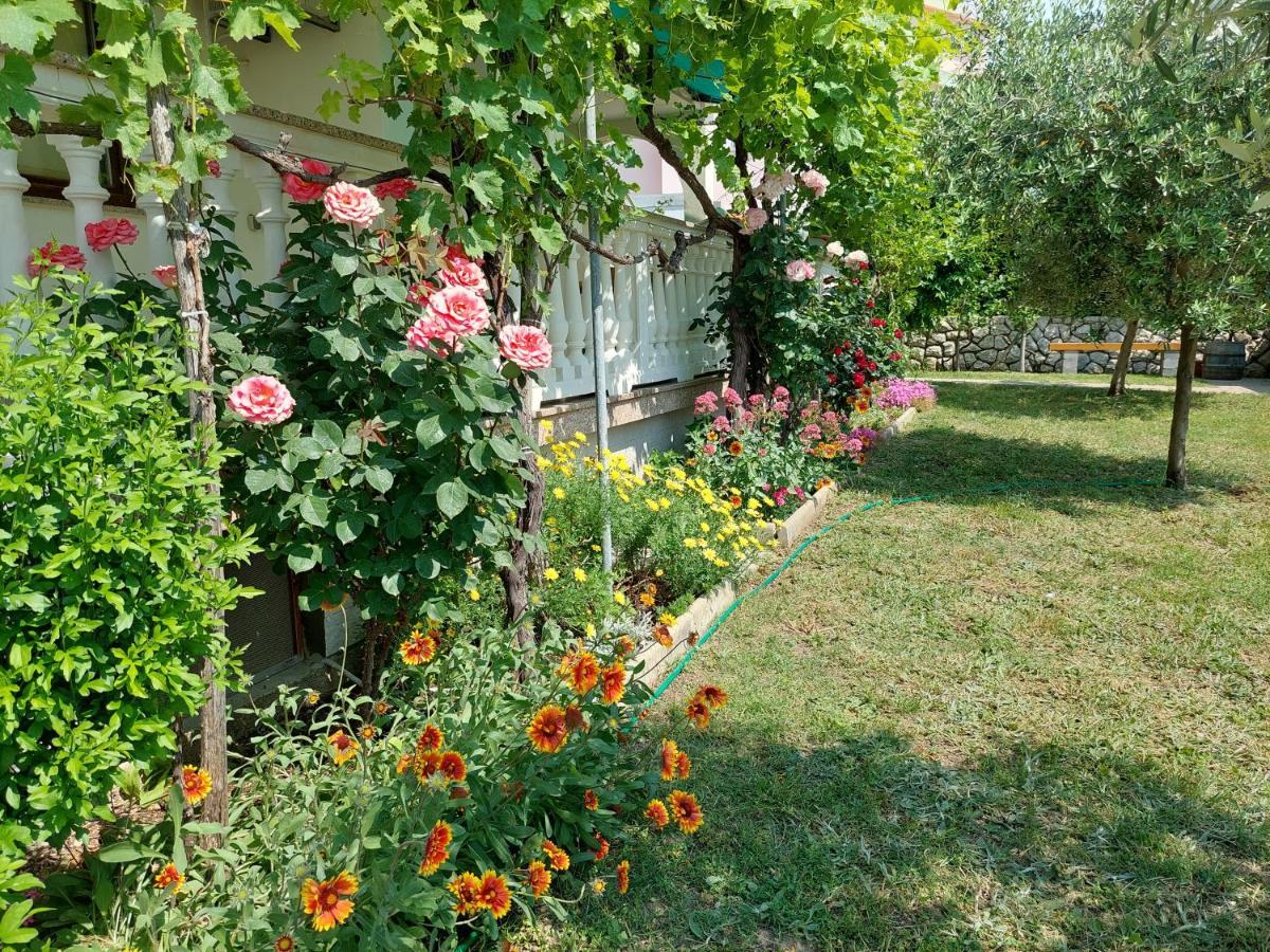 Apartments Vlašići Екстериор снимка